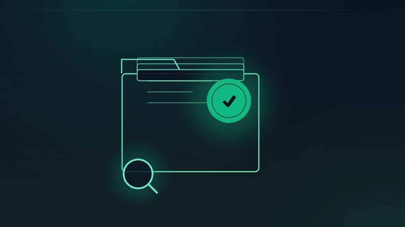 Ilustración de una carpeta de expediente con un sello de verificación y una lupa, representando la revisión documental de una inspección ambiental, en la paleta verde de Ambiental